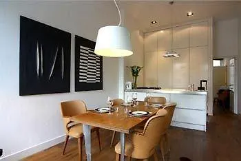 Stadhouderskade Apartment