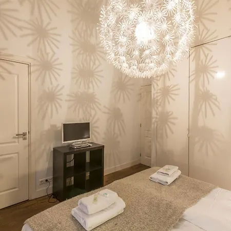 Stadhouderskade Apartment